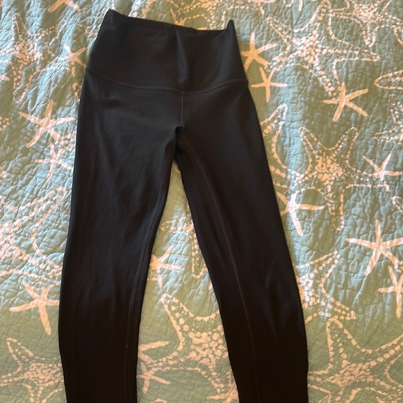 black lululemon leggings with mesh - Picture 3 of 4